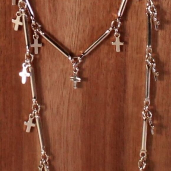 NWT Express Gold Tone Multi-Strand Cross Necklace - Picture 7 of 8